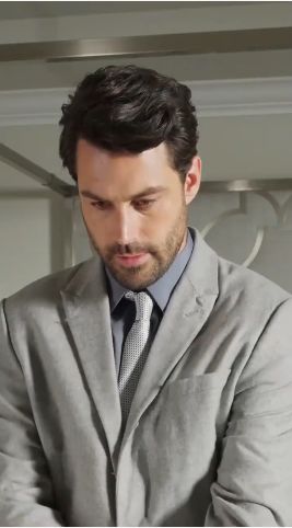 她藏起孕肚離職，禁欲上司急瘋了(全集)