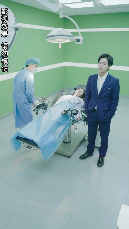 離婚后，傅總追妻跪求原諒！(全集)